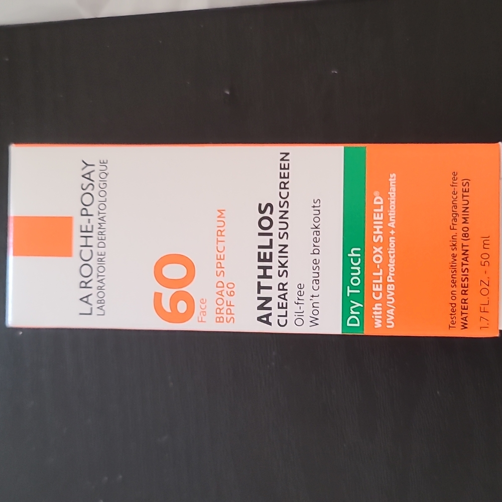 La Roche posay anthelios Sunscreen